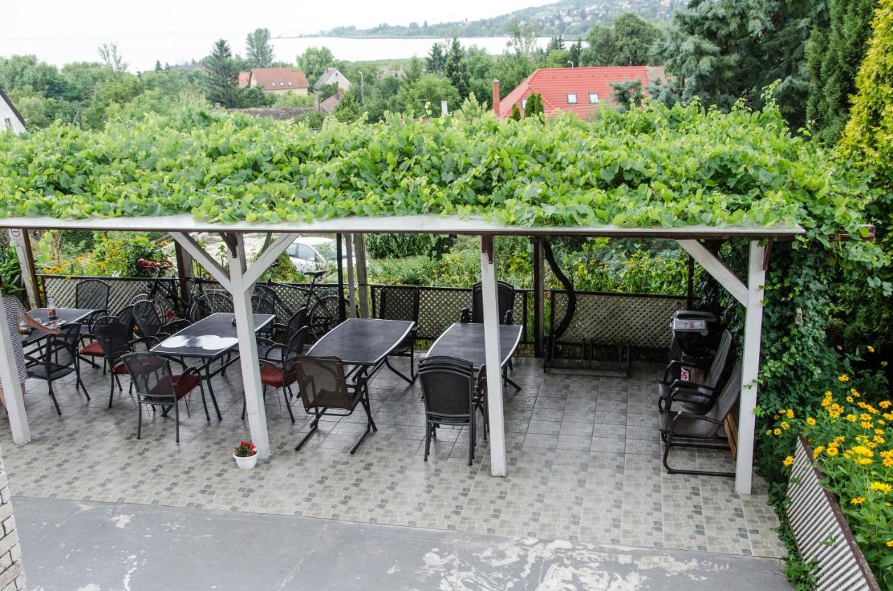 Pigal Panzio Bed & Breakfast Badacsonyörs Екстериор снимка