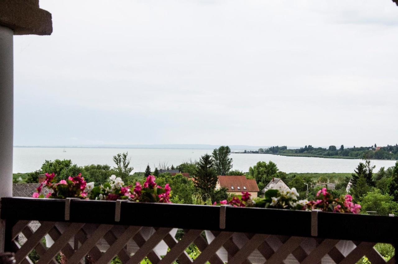 Pigal Panzio Bed & Breakfast Badacsonyörs Екстериор снимка