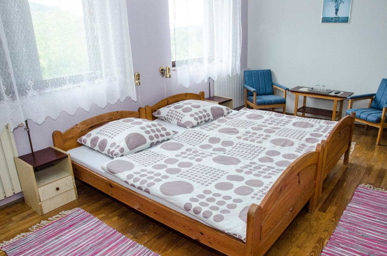 Pigal Panzio Bed & Breakfast Badacsonyörs Екстериор снимка